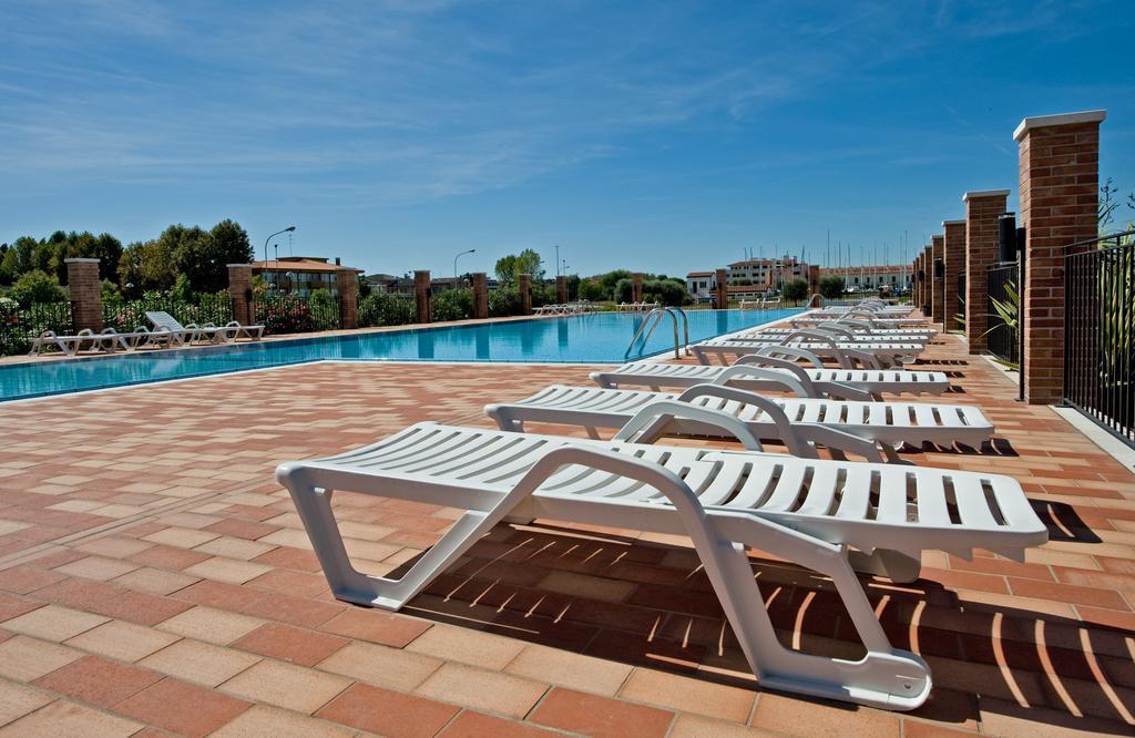 Residence Maestrale Caorle Ruang foto