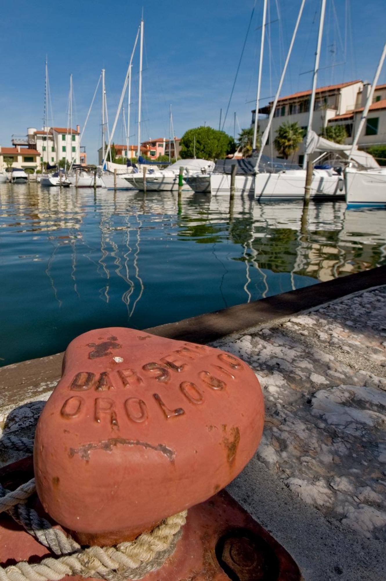 Residence Maestrale Caorle Bagian luar foto
